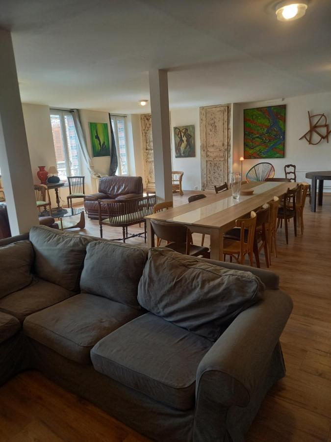 Logement Entier Spacieux Et Confortable A 1 H De Paris Courtenay  Esterno foto