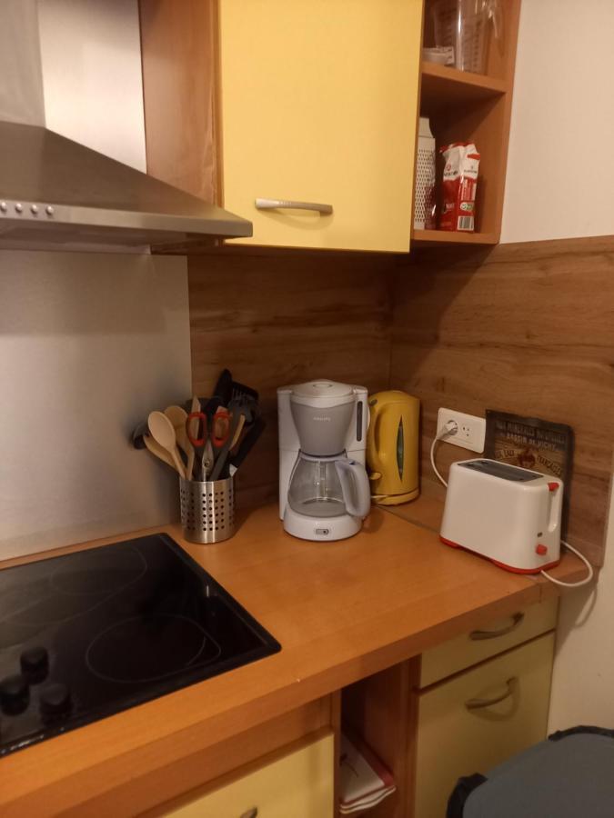 Logement Entier Spacieux Et Confortable A 1 H De Paris Courtenay  Esterno foto